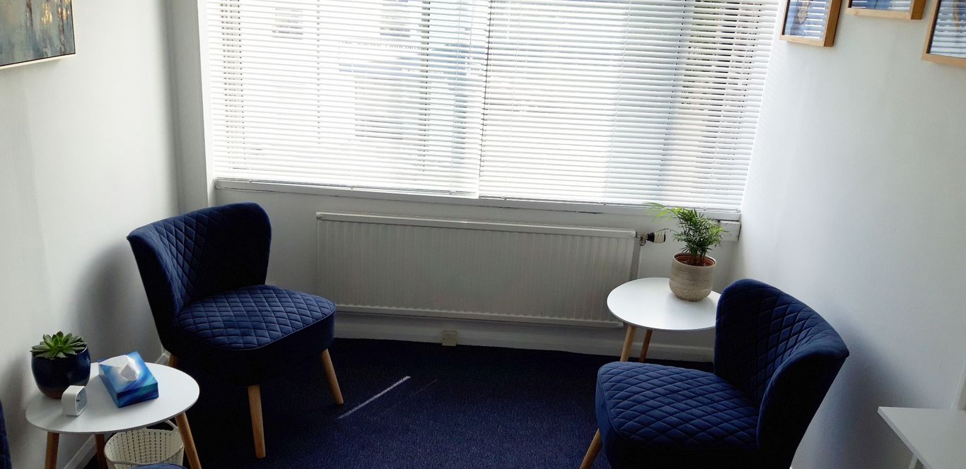 Alena Quartermaine Psychotherapist/Counsellor's Therapy Room in Shepperton Surrey TW17 8AS
